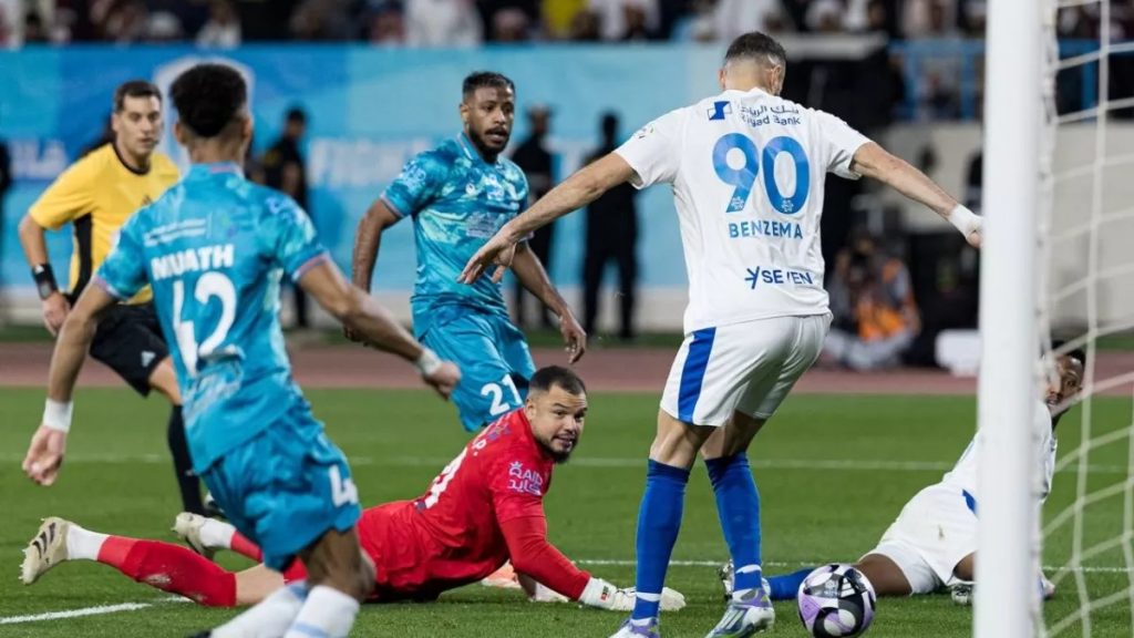 الهلال